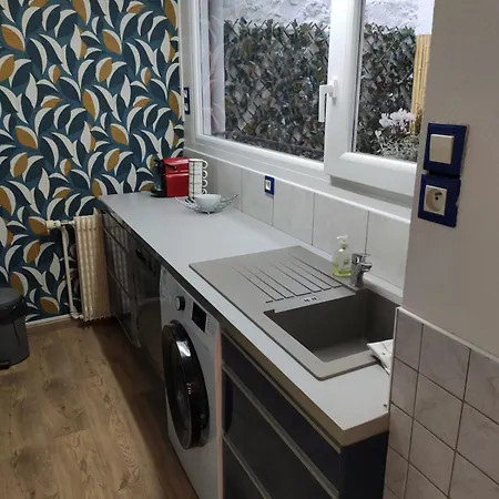 Ferienhaus Maison Centre Au Calme Avec Patio Et Garage